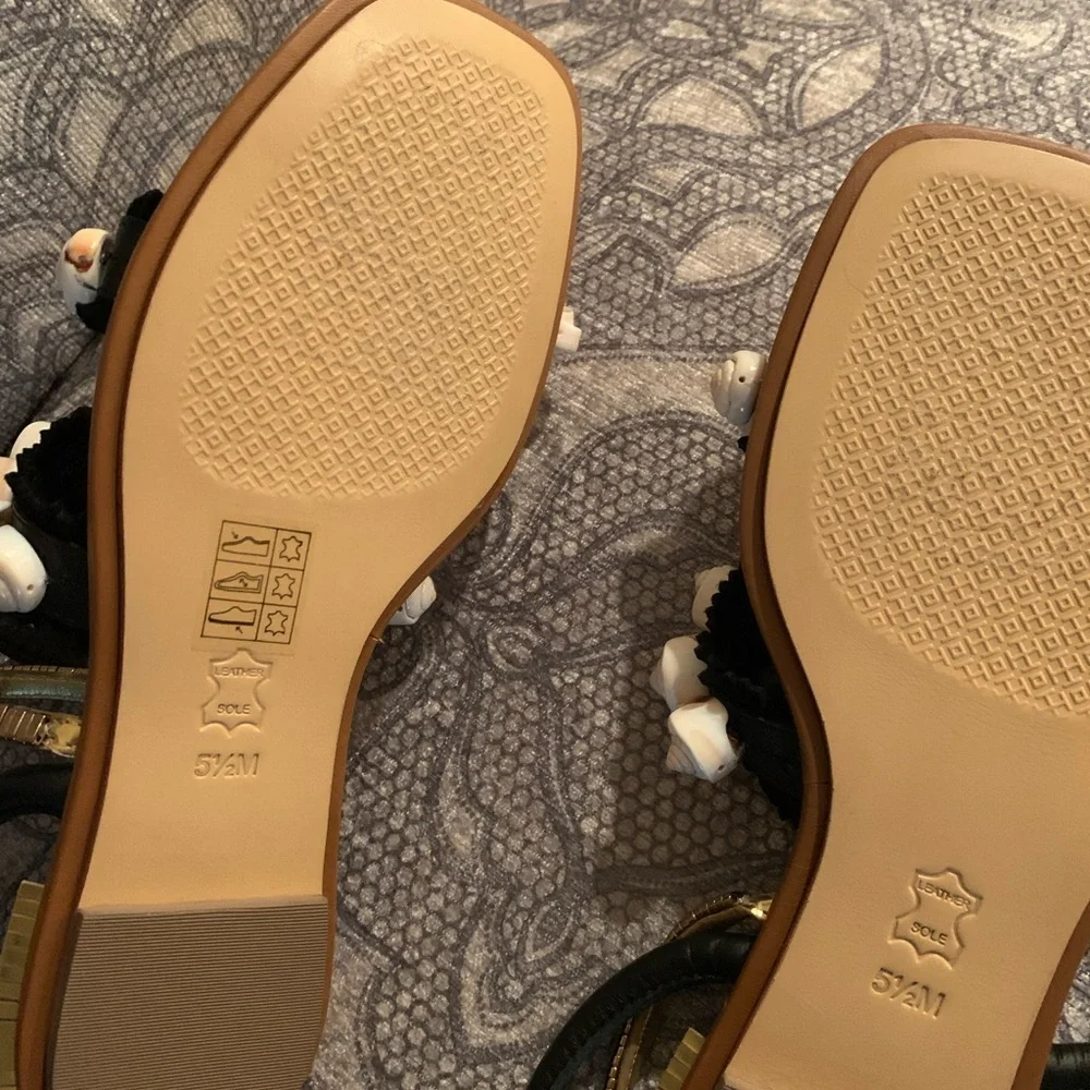 Tory Burch Black/Gold Sinclair Seashell Sandals